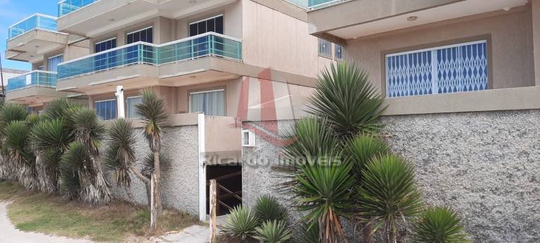 Imagem Imóvel com 2 Quartos à Venda, 70 m² em Peró - Cabo Frio