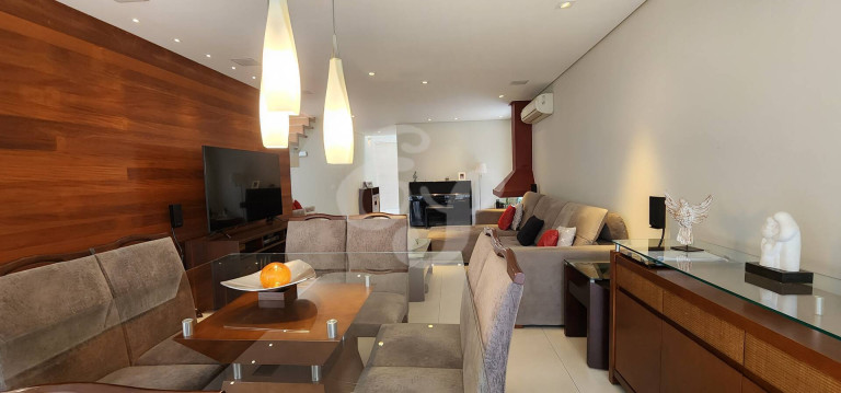Imagem Casa de Condomínio com 4 Quartos à Venda, 270 m² em Alphaville - Santana De Parnaíba Imagem Casa de Condomínio com 4 Quartos à Venda, 270 m² em Alphaville - Santana De Parnaíba