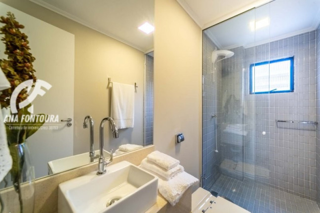 Imagem Apartamento com 3 Quartos à Venda, 120 m² em Centro - Balneário Camboriú