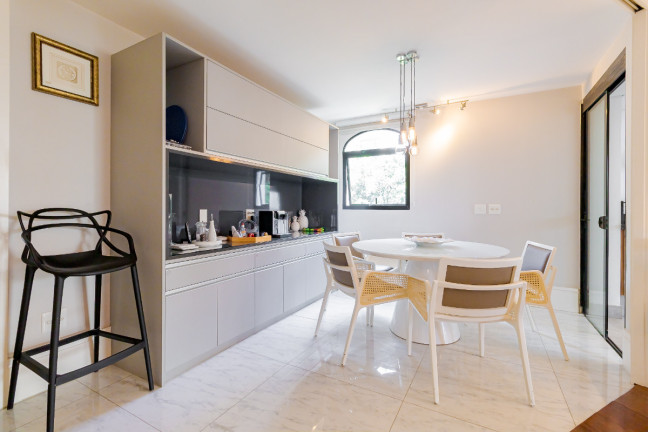 Imagem Apartamento com 3 Quartos à Venda, 300 m² em Higienópolis - São Paulo Imagem Apartamento com 3 Quartos à Venda, 300 m² em Higienópolis - São Paulo