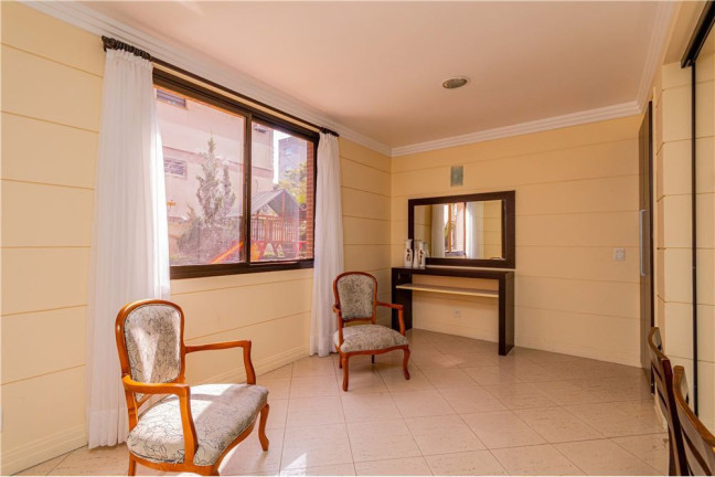 Imagem Apartamento com 3 Quartos à Venda, 118 m² em Menino Deus - Porto Alegre