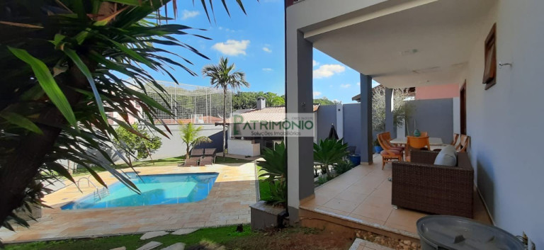 Imagem Casa com 3 Quartos à Venda, 243 m² em Estância Das Flores - Jaguariúna