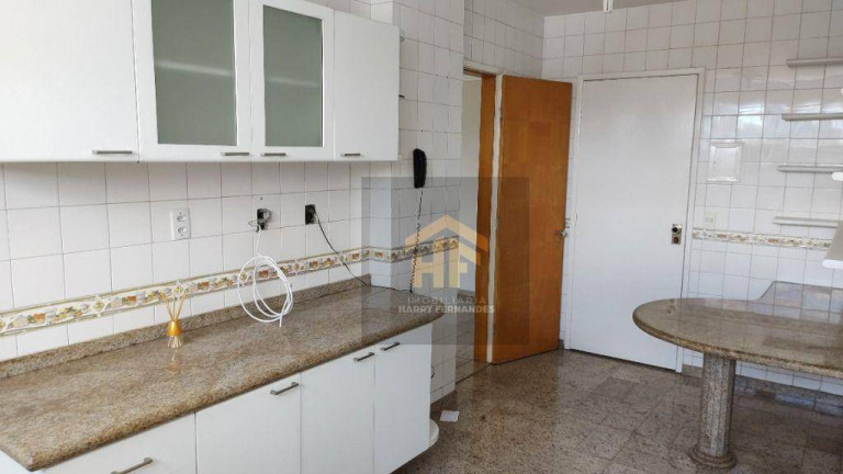 Imagem Apartamento com 3 Quartos à Venda, 96 m² em Torre - Recife