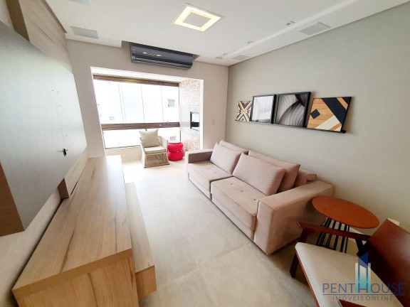 Imagem Apartamento com 2 Quartos à Venda, 70 m² em Centro - Balneário Camboriú