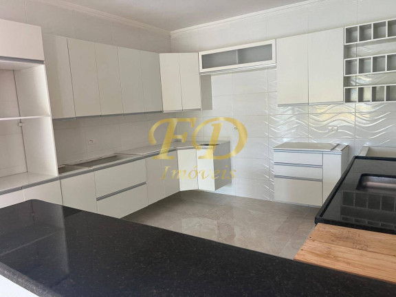 Imagem Casa com 3 Quartos à Venda, 300 m² em Jardim Pereira - Mairiporã Imagem Casa com 3 Quartos à Venda, 300 m² em Jardim Pereira - Mairiporã