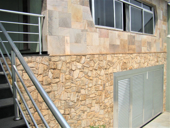 Imagem Casa com 3 Quartos à Venda, 220 m² em Baronesa - Osasco Imagem Casa com 3 Quartos à Venda, 220 m² em Baronesa - Osasco