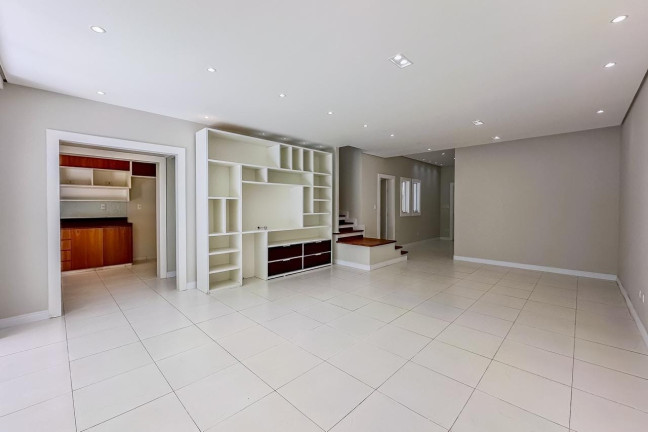 Imagem Casa de Condomínio com 3 Quartos à Venda, 250 m² em Parque São Luís - Taubaté Imagem Casa de Condomínio com 3 Quartos à Venda, 250 m² em Parque São Luís - Taubaté