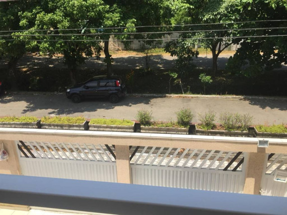 Imagem Sobrado com 3 Quartos à Venda, 120 m² em Vila Voturua - Sao Vicente