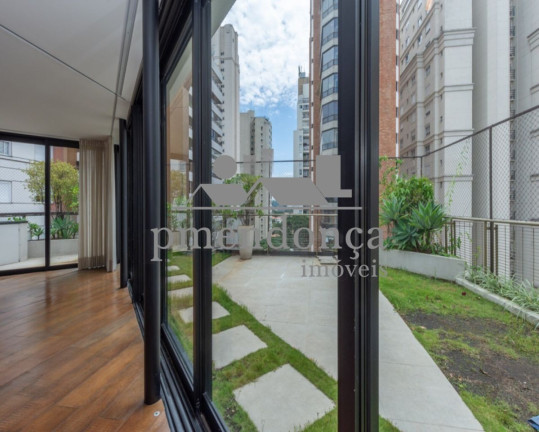 Imagem Apartamento com 2 Quartos à Venda, 215 m² em Vila Madalena - São Paulo Imagem Apartamento com 2 Quartos à Venda, 215 m² em Vila Madalena - São Paulo