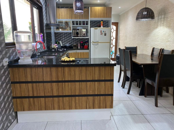 Sobrado com 3 Quartos à Venda, 174 m² em Jardim Nova Poá - Poá