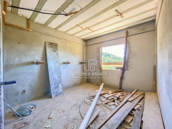 Imagem Casa com 3 Quartos à Venda, 130 m² em Albuquerque - Teresópolis Imagem Casa com 3 Quartos à Venda, 130 m² em Albuquerque - Teresópolis