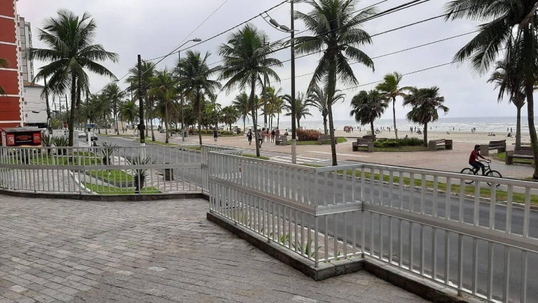 Imagem Apartamento com 2 Quartos à Venda, em Ocian - Praia Grande Imagem Apartamento com 2 Quartos à Venda, em Ocian - Praia Grande