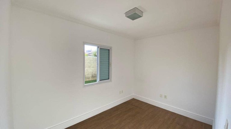 Imagem Casa com 3 Quartos à Venda, 223 m² em Parque Paduan - Taubaté