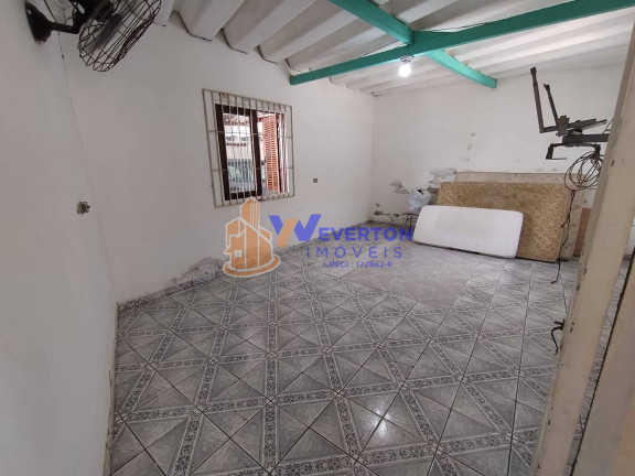 Imagem Casa com 2 Quartos à Venda, 260 m² em Itaguai - Mongaguá