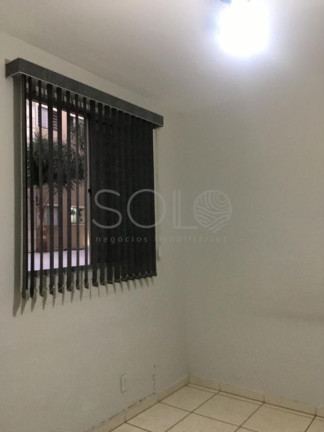 Apartamento com 2 Quartos para Alugar, 54 m² em Centro - Araraquara
