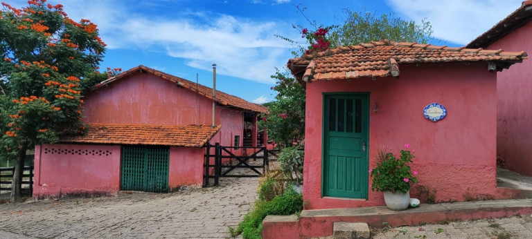 Imagem Imóvel com 7 Quartos à Venda, 1.297.120 m² em Vila Bom Jesus - Sorocaba Imagem Imóvel com 7 Quartos à Venda, 1.297.120 m² em Vila Bom Jesus - Sorocaba
