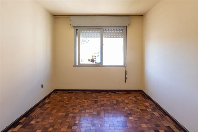 Imagem Imóvel com 2 Quartos à Venda, em Passo Da Areia - Porto Alegre Imagem Imóvel com 2 Quartos à Venda, em Passo Da Areia - Porto Alegre