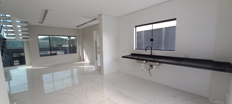 Imagem Sobrado com 3 Quartos à Venda, 130 m² em Portais (polvilho) - Cajamar