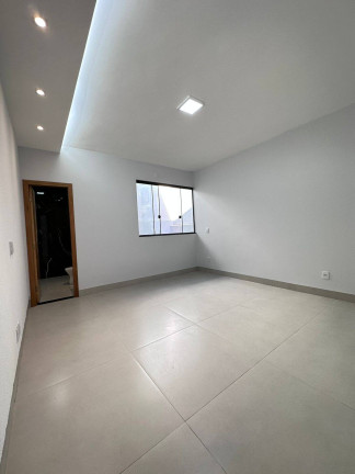 Imagem Casa com 3 Quartos à Venda, 103 m² em Setor Orientville - Goiânia Imagem Casa com 3 Quartos à Venda, 103 m² em Setor Orientville - Goiânia