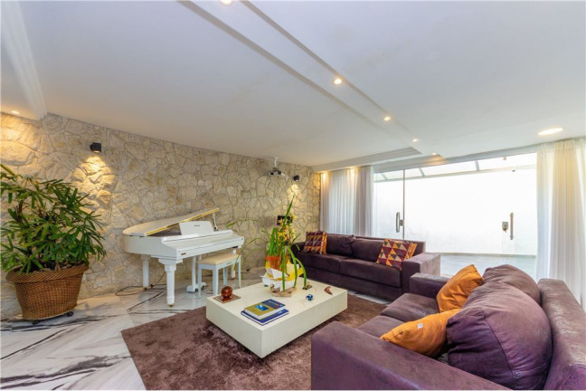 Casa com 3 Quartos à Venda, 150 m² em Cangaíba - São Paulo
