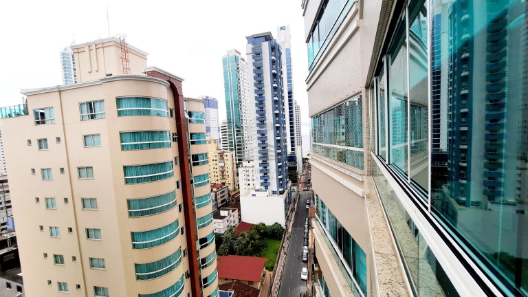 Imagem Apartamento com 3 Quartos à Venda, 256 m² em Centro - Balneário Camboriú