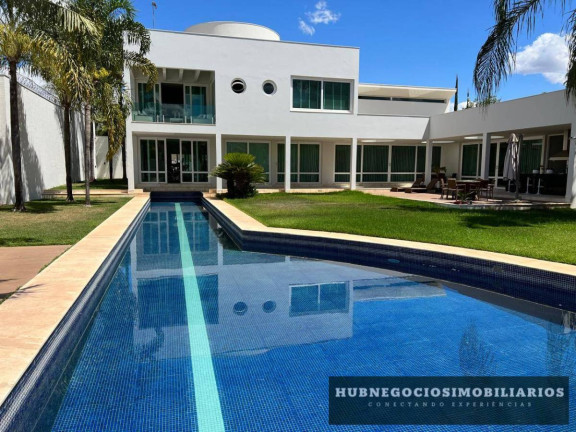Imagem Casa de Condomínio com 4 Quartos à Venda, 600 m² em Ibituruna - Montes Claros