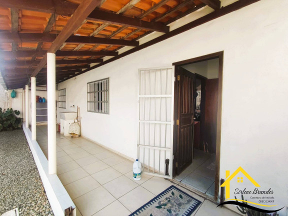 Imagem Casa com 4 Quartos à Venda, 360 m² em Centro - Balneário Barra Do Sul Imagem Casa com 4 Quartos à Venda, 360 m² em Centro - Balneário Barra Do Sul