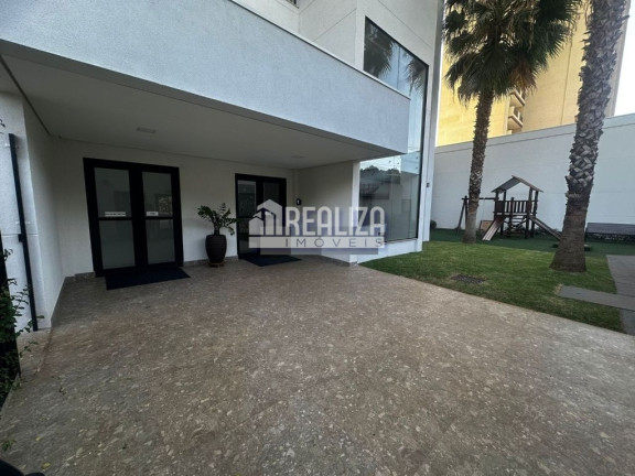 Imagem Apartamento com 3 Quartos à Venda, 189 m² em Conjunto Frei Eugênio - Uberaba Imagem Apartamento com 3 Quartos à Venda, 189 m² em Conjunto Frei Eugênio - Uberaba