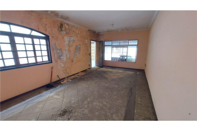 Imagem Casa com 2 Quartos à Venda, 121 m² em Vila Eldízia - Santo André Imagem Casa com 2 Quartos à Venda, 121 m² em Vila Eldízia - Santo André