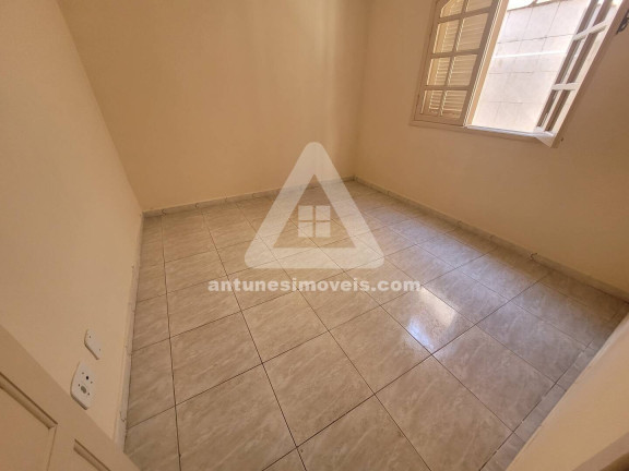 Imagem Casa com 2 Quartos à Venda, 200 m² em Jardim Flamboyant - Cabo Frio