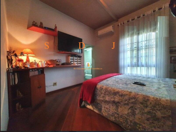 Imagem Casa com 2 Quartos à Venda, 255 m² em Instituto De Previdência - São Paulo Imagem Casa com 2 Quartos à Venda, 255 m² em Instituto De Previdência - São Paulo