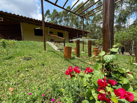 Chácara com 3 Quartos à Venda, 3.300 m² em Corrego Do Soldado - Itaúna