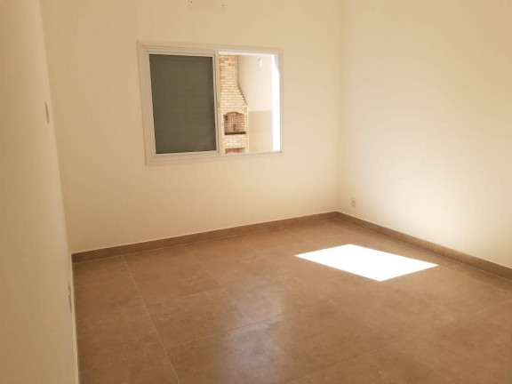 Imagem Casa com 3 Quartos à Venda, 10 m² em Real - Praia Grande Imagem Casa com 3 Quartos à Venda, 10 m² em Real - Praia Grande