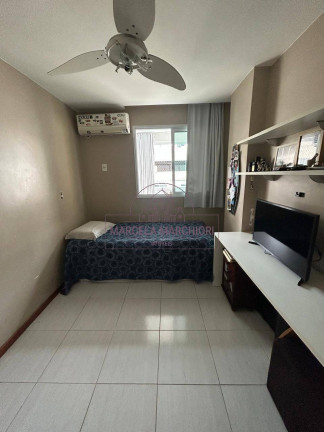 Imagem Apartamento com 3 Quartos à Venda, 100 m² em Itapuã - Vila Velha Imagem Apartamento com 3 Quartos à Venda, 100 m² em Itapuã - Vila Velha