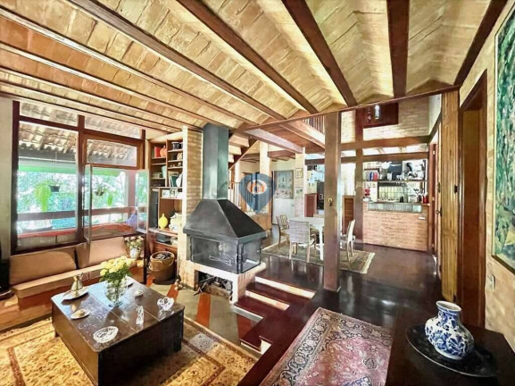 Imagem Casa com 3 Quartos à Venda, 363 m² em Nova Fazendinha - Carapicuíba