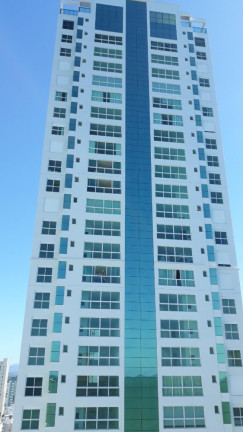 Imagem Apartamento com 3 Quartos à Venda, 151 m² em Centro - Balneário Camboriú Imagem Apartamento com 3 Quartos à Venda, 151 m² em Centro - Balneário Camboriú