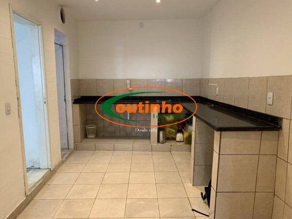 Imagem Casa com 5 Quartos à Venda, 200 m² em Tijuca - Rio De Janeiro Imagem Casa com 5 Quartos à Venda, 200 m² em Tijuca - Rio De Janeiro