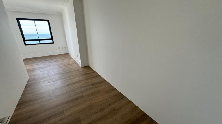 Imagem Apartamento com 4 Quartos à Venda, 180 m² em Meia Praia - Itapema Imagem Apartamento com 4 Quartos à Venda, 180 m² em Meia Praia - Itapema