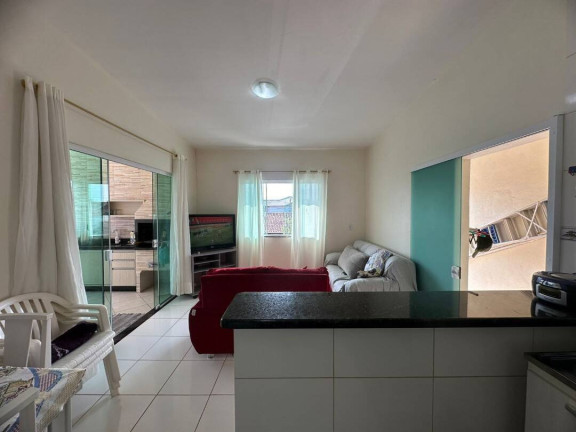Imagem Casa com 6 Quartos à Venda, 200 m² em Centro - Balneário Barra Do Sul