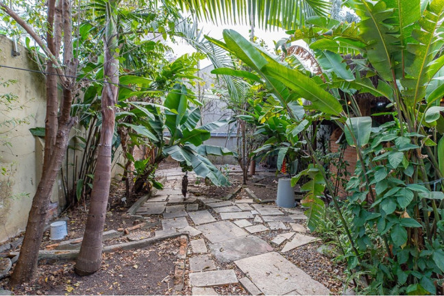 Imagem Casa com 4 Quartos à Venda, 198 m² em Alto De Pinheiros - São Paulo Imagem Casa com 4 Quartos à Venda, 198 m² em Alto De Pinheiros - São Paulo