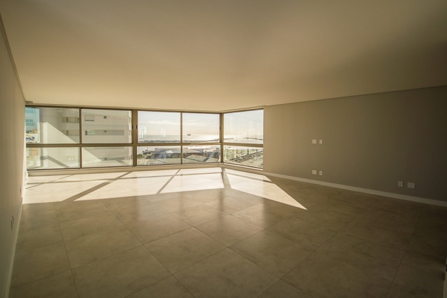 Imagem Imóvel com 3 Quartos à Venda, 200 m² em Praia Brava De Itajaí - Itajaí Imagem Imóvel com 3 Quartos à Venda, 200 m² em Praia Brava De Itajaí - Itajaí