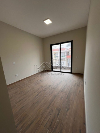Imagem Sobrado com 3 Quartos à Venda, 186 m² em Vila Ré - São Paulo