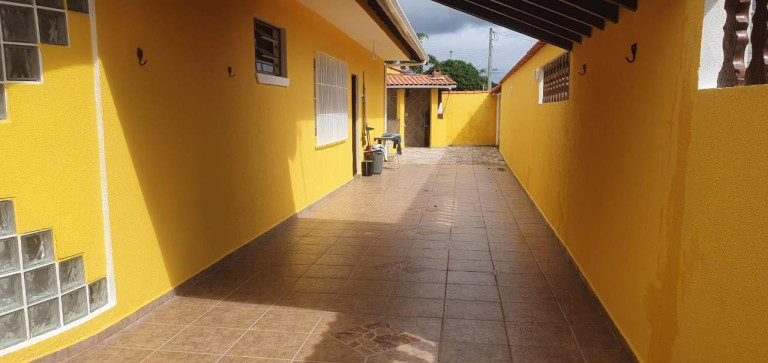 Imagem Casa com 3 Quartos à Venda, 300 m² em Flórida - Praia Grande Imagem Casa com 3 Quartos à Venda, 300 m² em Flórida - Praia Grande