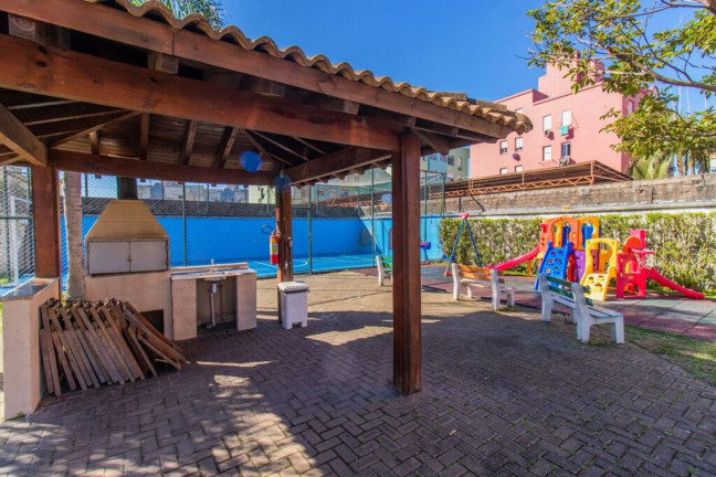 Imagem Imóvel com 2 Quartos à Venda, 48 m² em Sarandi - Porto Alegre Imagem Imóvel com 2 Quartos à Venda, 48 m² em Sarandi - Porto Alegre