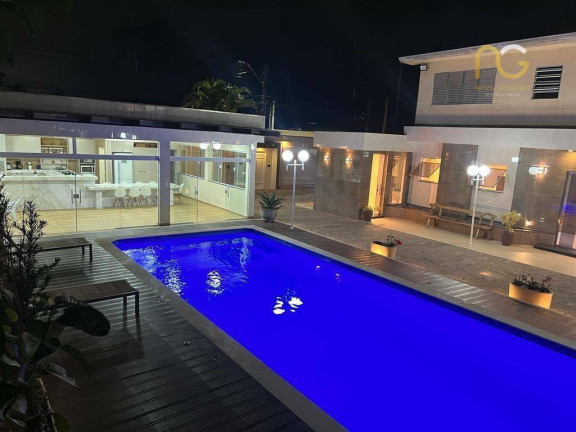 Imagem Sobrado com 8 Quartos à Venda, 500 m² em Balneário Flórida - Praia Grande Imagem Sobrado com 8 Quartos à Venda, 500 m² em Balneário Flórida - Praia Grande