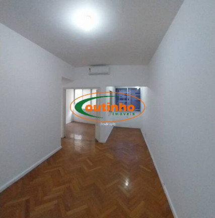 Imagem Apartamento com 3 Quartos à Venda, 107 m² em Copacabana - Rio De Janeiro Imagem Apartamento com 3 Quartos à Venda, 107 m² em Copacabana - Rio De Janeiro