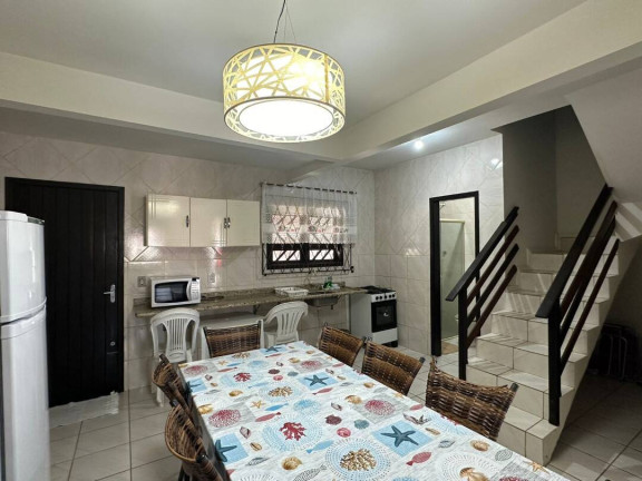 Imagem Casa com 3 Quartos à Venda, 80 m² em Centro - Balneário Barra Do Sul