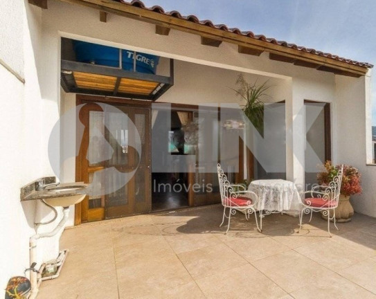 Casa com 3 Quartos à Venda, 125 m² em Hípica - Porto Alegre