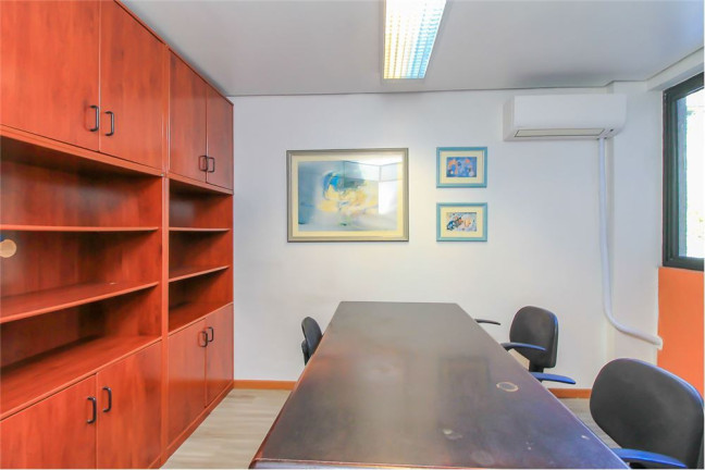 Imagem Sala Comercial à Venda,  em Moinhos De Vento - Porto Alegre