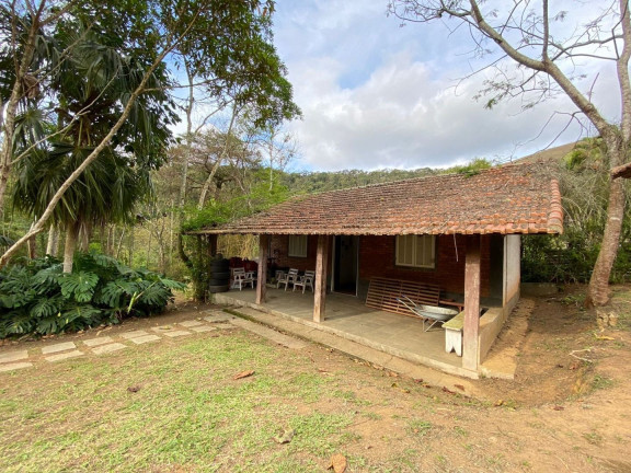 Imagem Casa com 4 Quartos à Venda, 179 m² em Jardim Salaco - Teresópolis
